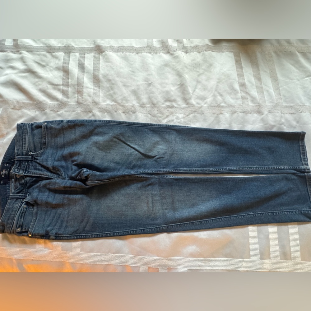 Hollister Men’s Blue Jeans Size 31/30